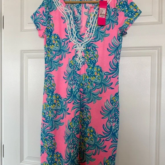 open lace back dress Lilly Pulitzer Dress, Blue/Pink Girls Size 12